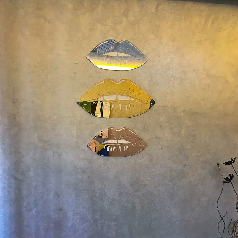 2 pieces + 1 free - Mirror Lips 3D wall decor