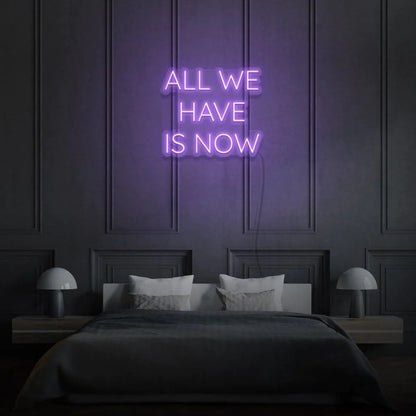 Découvrez notre enseigne néon LED personnalisée "All we have is Now" disponible au Maroc. Ajoutez une touche de décoration néon LED unique à votre espace avec notre éclairage d'ambiance. Que ce soit pour éclairer votre magasin, votre jardin ou votre vitrine, notre enseigne néon LED crée une atmosphère chaleureuse et accueillante. Fabriquée sur mesure, cette enseigne est parfaite pour les établissements commerciaux, les bureaux, les restaurants et bien plus encore. 