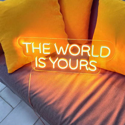 Découvrez "The World Is Yours Enseigne au néon LED" de OPLA DESIGN, Cette enseigne néon LED personnalisée offre une ambiance unique avec son éclairage lumineux intérieur/extérieur. Ajoutez une touche d'élégance à votre entreprise grâce à cette enseigne lumineuse sur mesure, abordable et de qualité professionnelle. Attirez l'attention de vos clients avec style et créez une expérience mémorable. OPLA DESIGN, spécialiste des enseignes LED au Maroc.