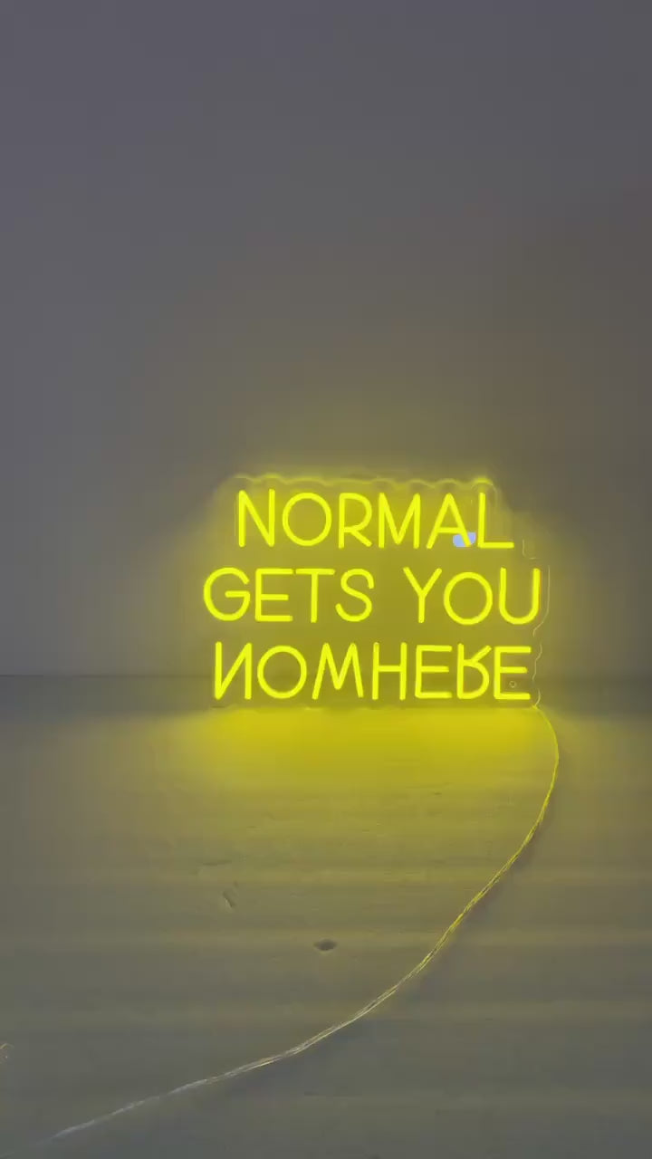 Découvrez notre enseigne néon LED personnalisée "Normal Gets You Nowhere" au Maroc. Ajoutez une touche unique à votre décoration avec notre éclairage architectural néon LED. Parfait pour les espaces commerciaux, les magasins, les jardins et les vitrines. Profitez de la sécurité et de l'efficacité de notre éclairage LED pour créer une ambiance chaleureuse et accueillante. Fabriquée sur mesure, notre enseigne lumineuse néon LED est idéale pour les bars, boutiques, restaurants, mariages et bien plus encore.